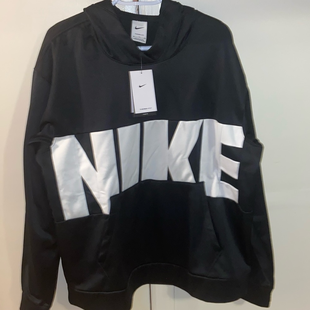 Nike Therma fit set. Top is XL, bottom is L.